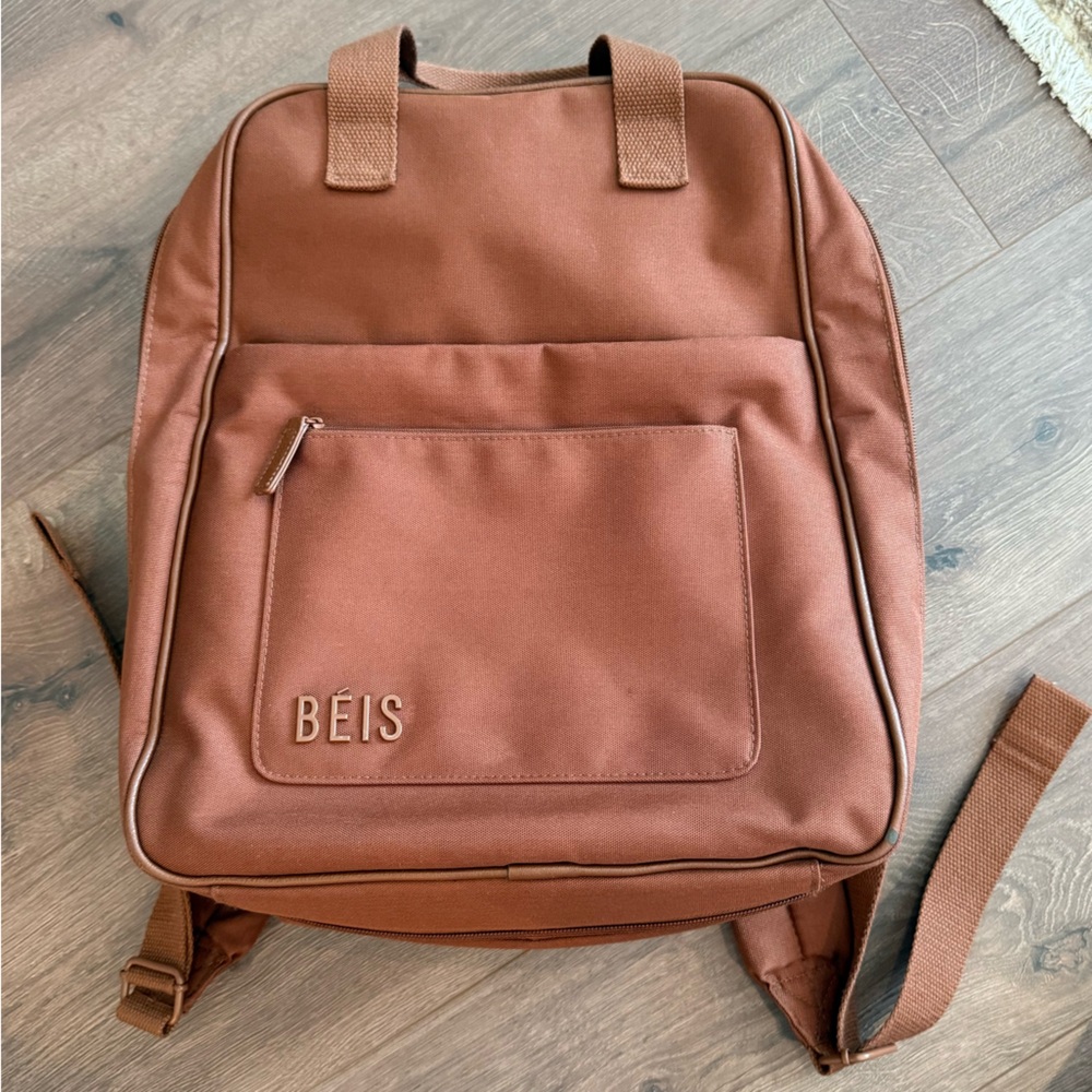 BEIS Expandable Backpack